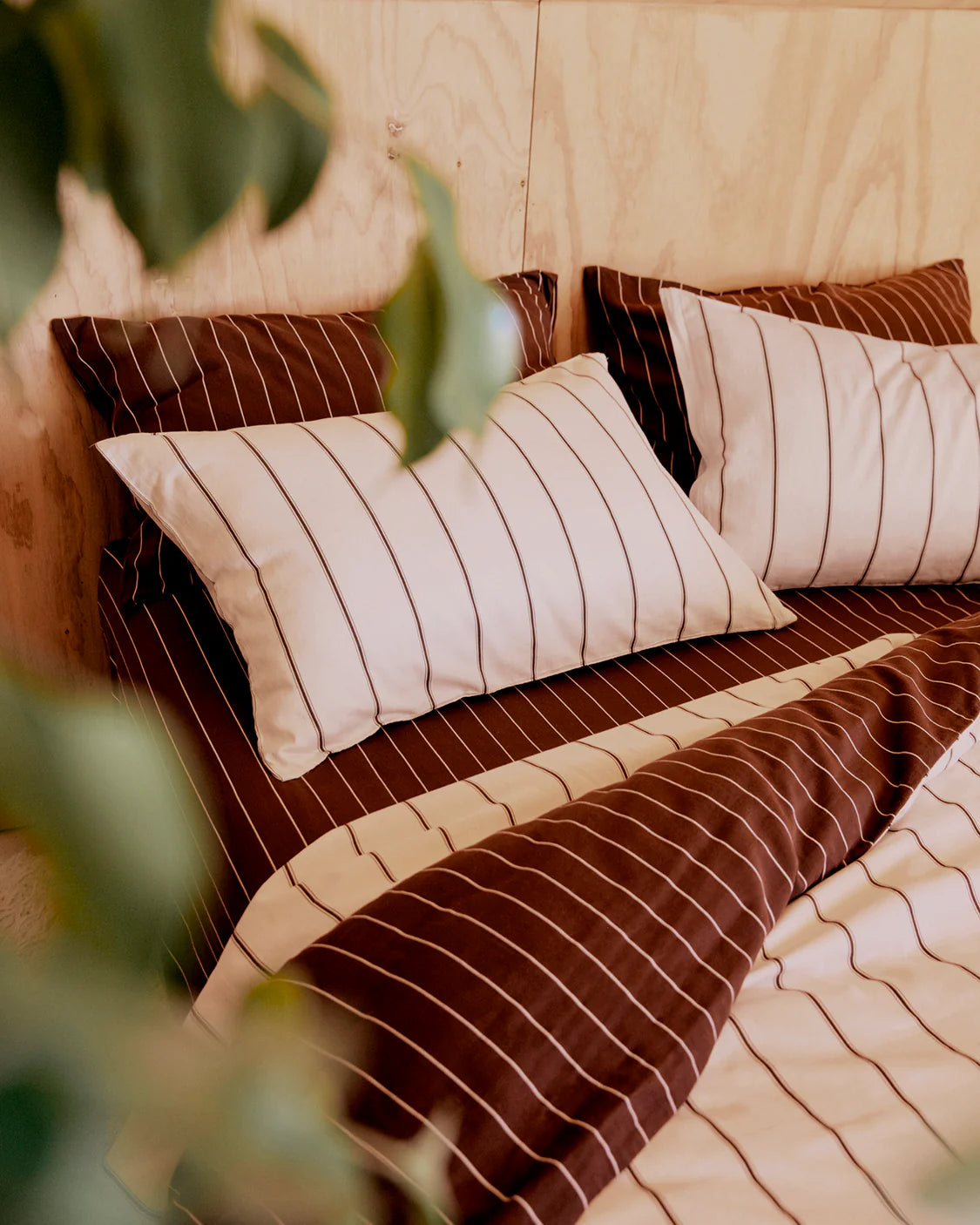 Fitted Sheet | Mahogany