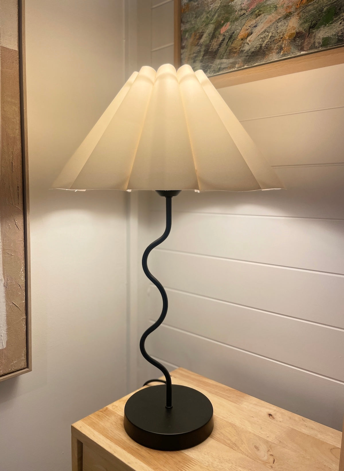 Wavy Lamp - Black