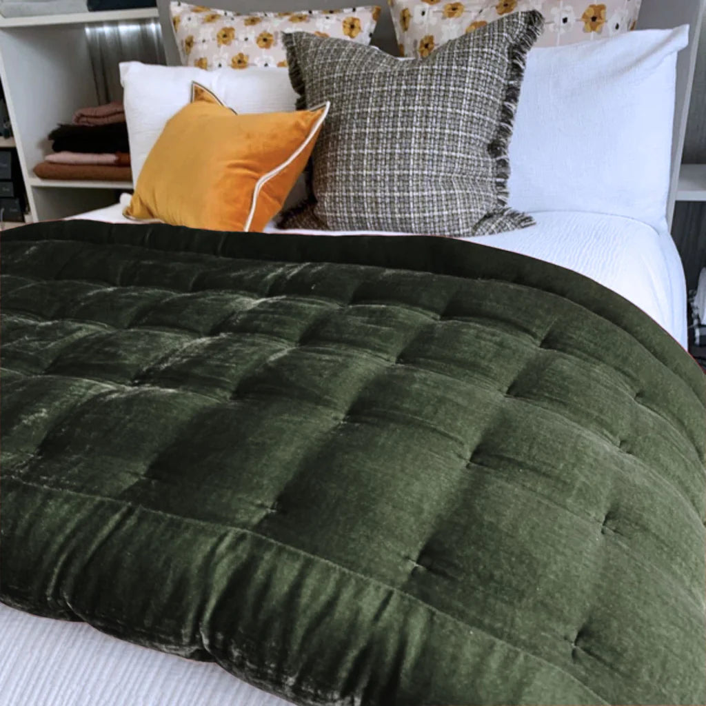 Pin Velvet Coverlet Cypress