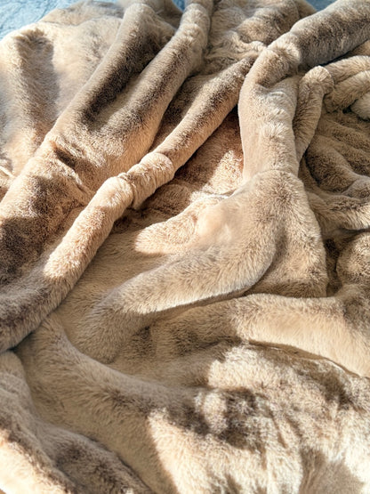 Camel Cloud Faux Fur Throw (Copy)