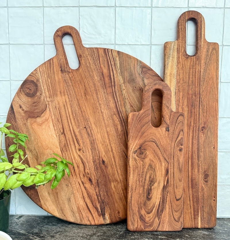 Large Round Handled Platter in Acacia Wood