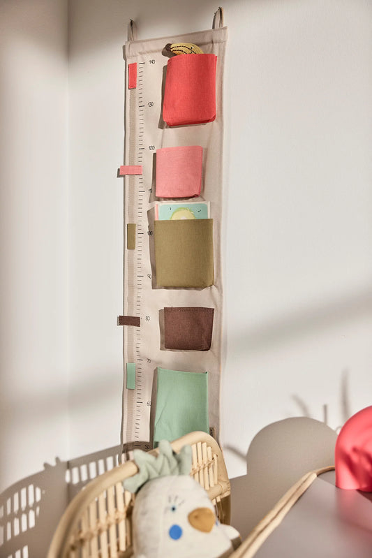 Growth Chart with Storage | Rose