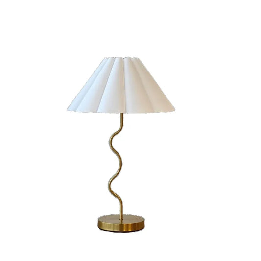 Wavy Lamp - Brass Finish