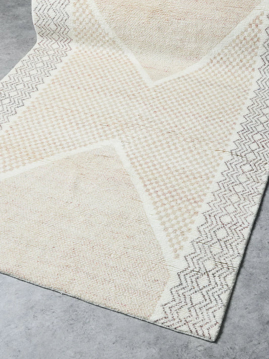 Marisa Wool Floor Rug | Salt