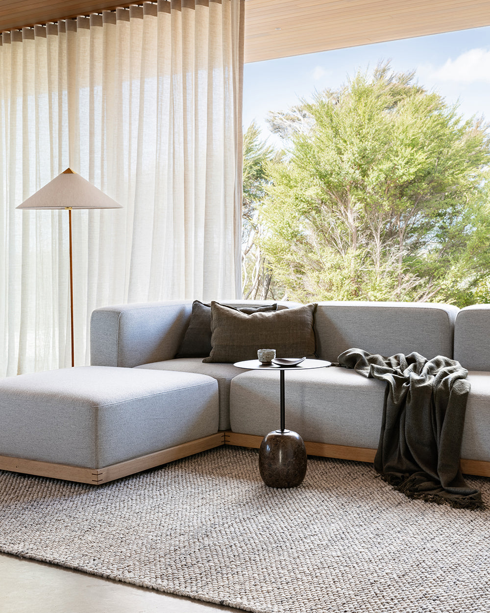 Roxburgh Loop Pile Rug | Flint Grey