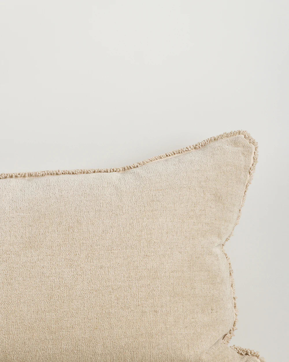 Sutton Lodge Cushion | Oat