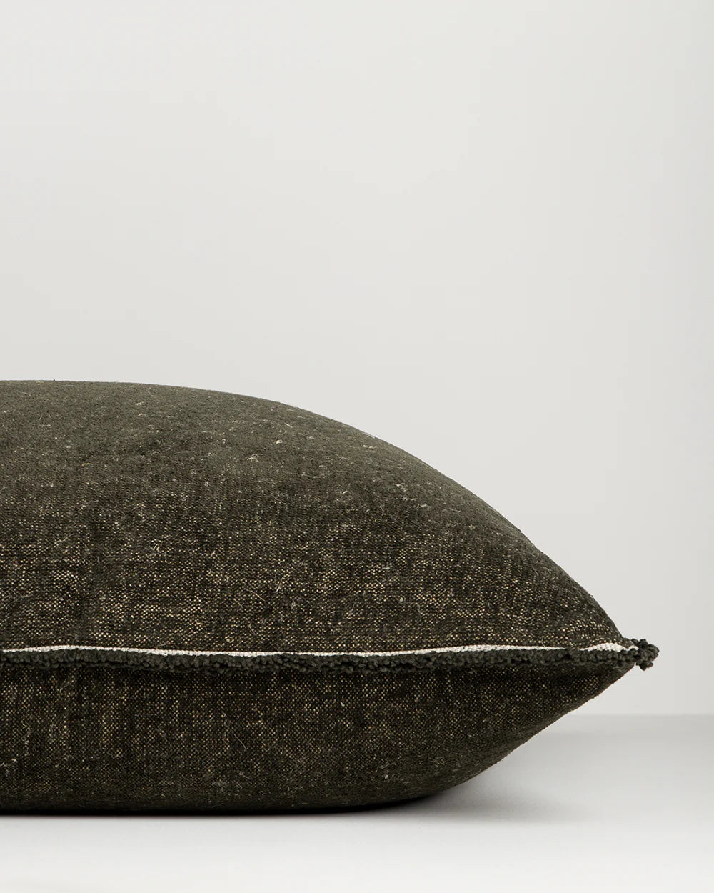 Sutton Lodge Cushion | Olive